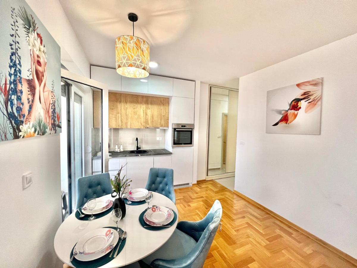 Azure Apartments Budva Eksteriør billede