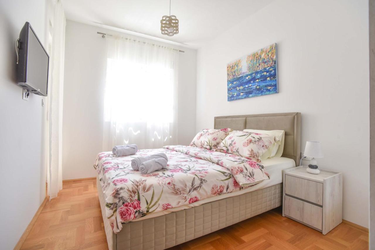 Azure Apartments Budva Eksteriør billede