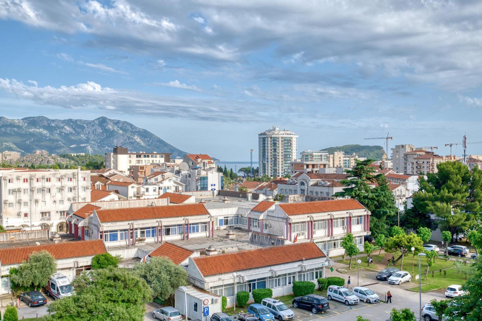 Azure Apartments Budva Eksteriør billede